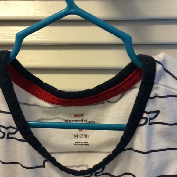 Vineyard Vines girl’s medium 7/8 knot at waist. - Picture 2 of 3